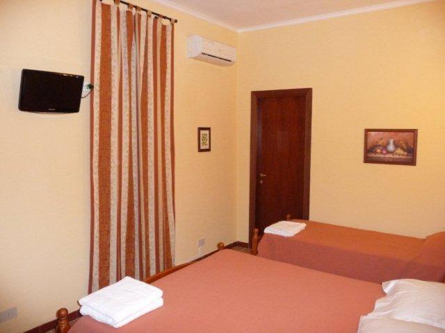 Agriturismo Marcosimone Marco Simone Δωμάτιο φωτογραφία